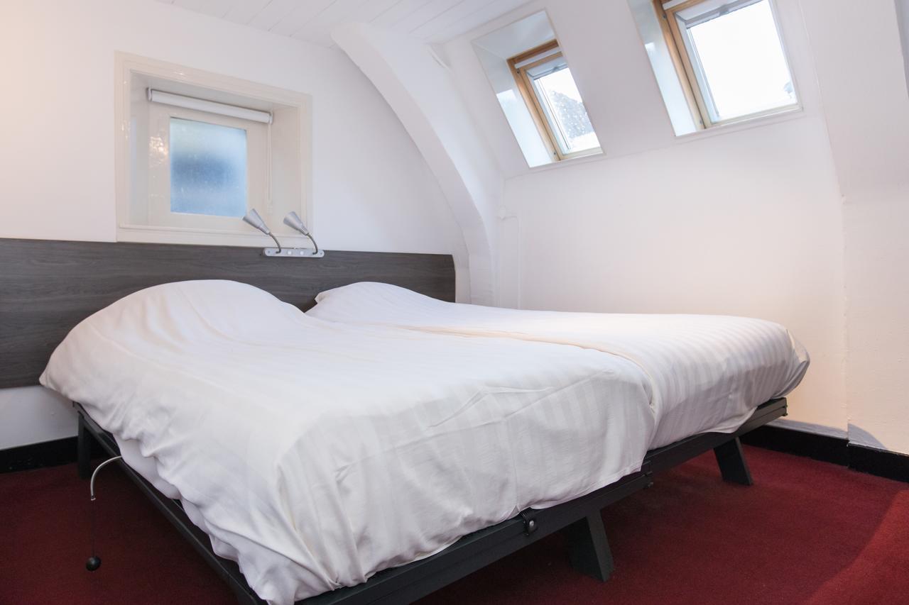 Hotel De Vischpoorte, Hartje Deventer En Aan De Ijssel Eksteriør bilde